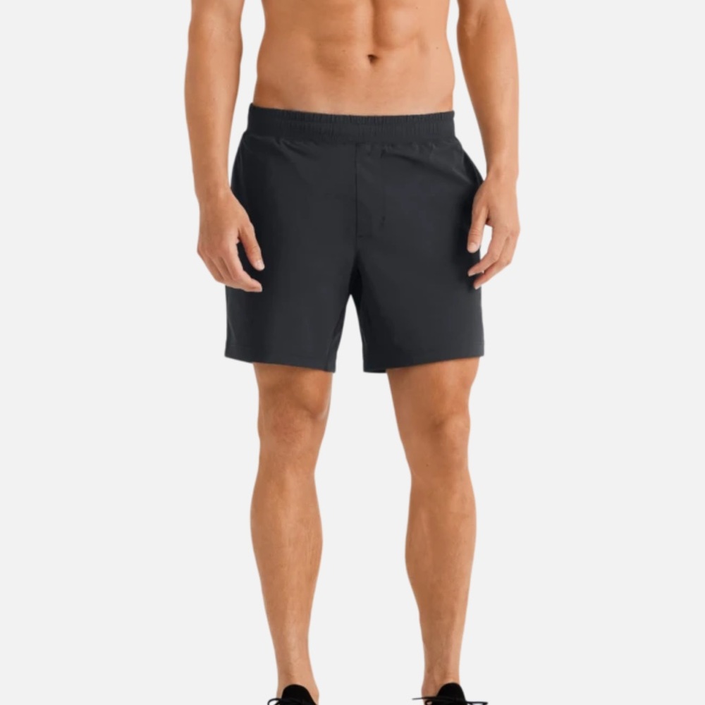 Rhône Versatility Short 7” Navy